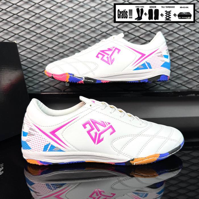 SEPATU FUTSAL ZANICK ORIGINAL CLASSIC PUTIH PINK - SOL BERCAK