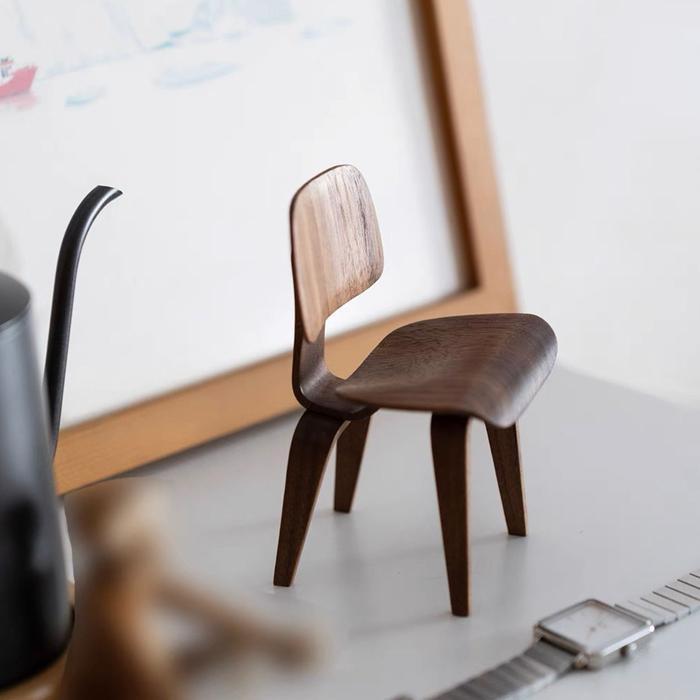 Eames Chair Miniature // Dekorasi // Miniature