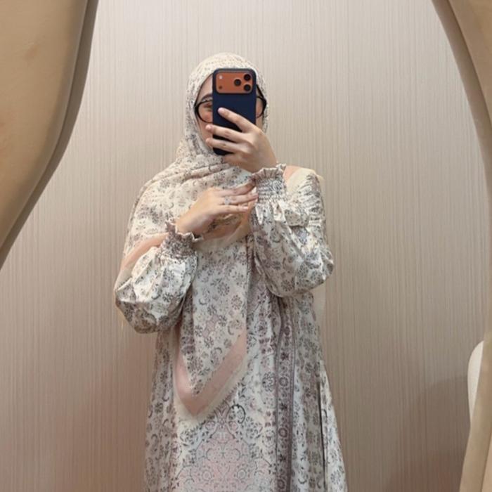 [Pre-Order] Nk 67 - Gamis Set Nk Muslimah Elegan Ivory Mix Soft Pink + Hijab