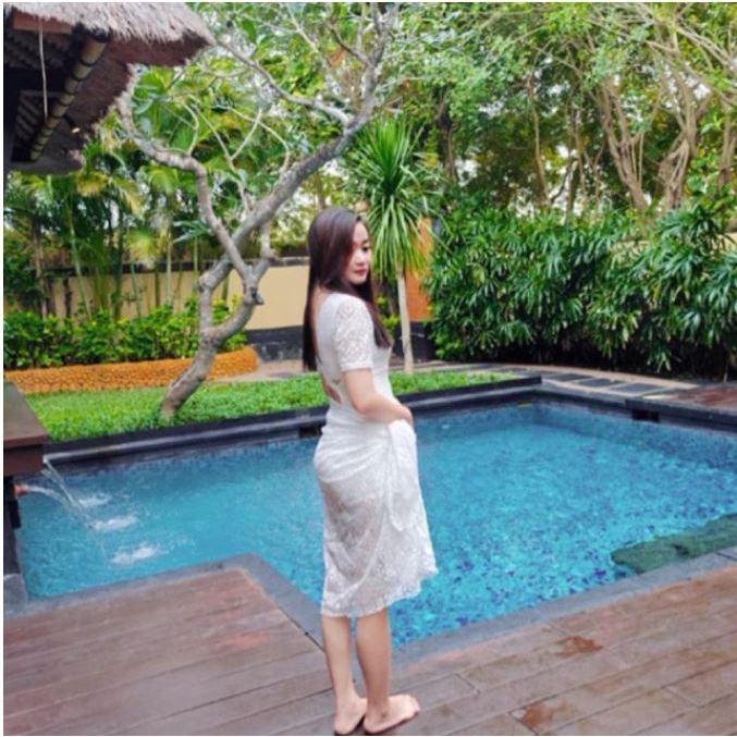 Premium Katata Bikini Swimsuit Wanita Gaya Korea free outer model jaring rajutan import High Quality