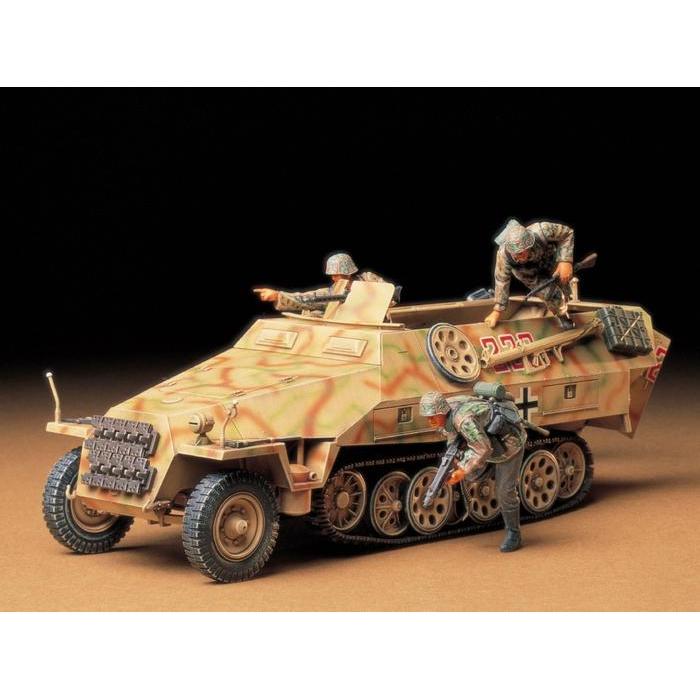 35195 TAMIYA GERMAN Mtl.SPW Sd.Kfz. 251/1 Ausf.D