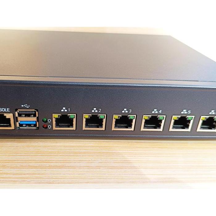 Mikrotik X86 4 Core Thread 2.9 Ghz Industrial Mini Router Pc 4 6 Ether 2.5G Gigabit Level 6 Ros