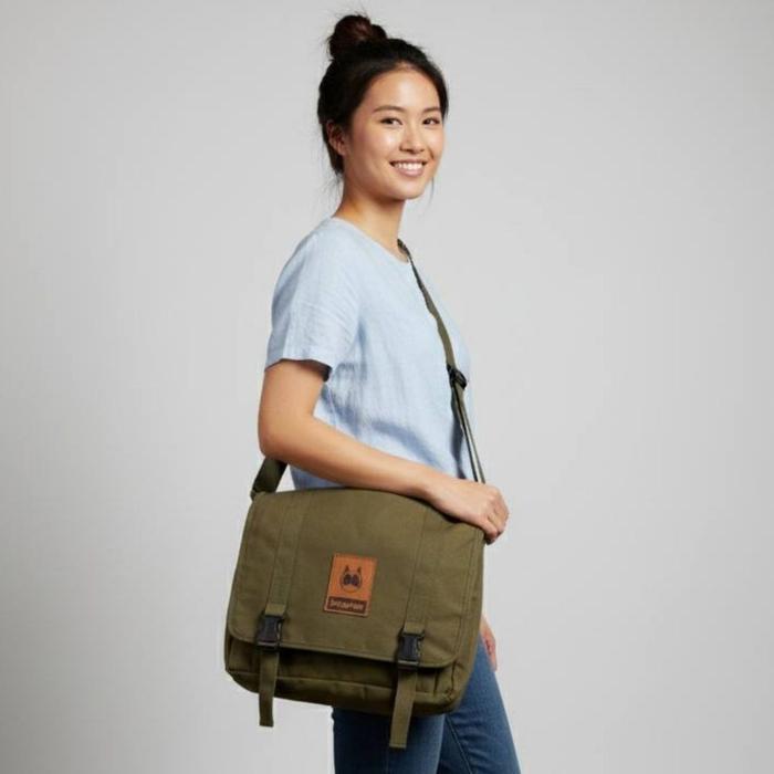 Tas Selempang Pria Wanita Miqdi Kanvas Tas Sling Bag Messenger Tas Sekolah Kuliah Kerja Terbaru 
