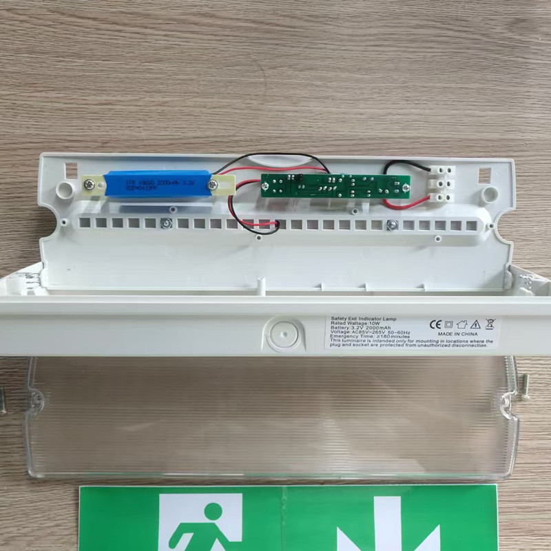IP67 Led Emergency Light Independent Driver With Built-In 18650 Lithium Battery Emergency Lighting