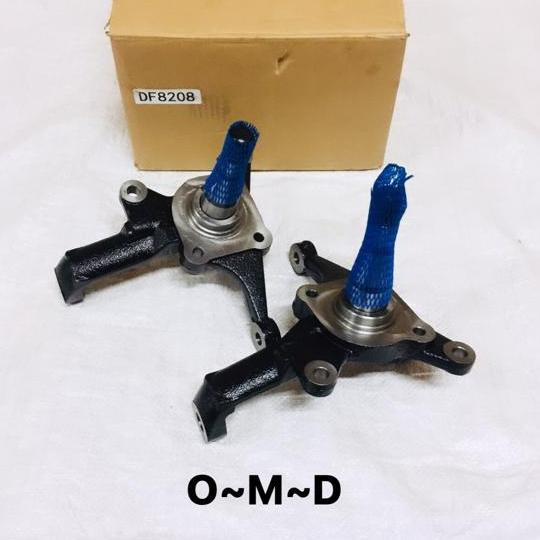 Knuckle Knakel Depan Mitsubisi L300 Diesel 1Set Kanan Kiri Quality