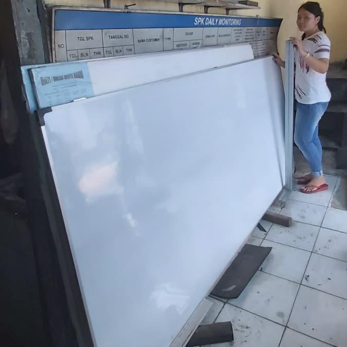 whiteboard gantung 100 x 200 cm nonmagnet