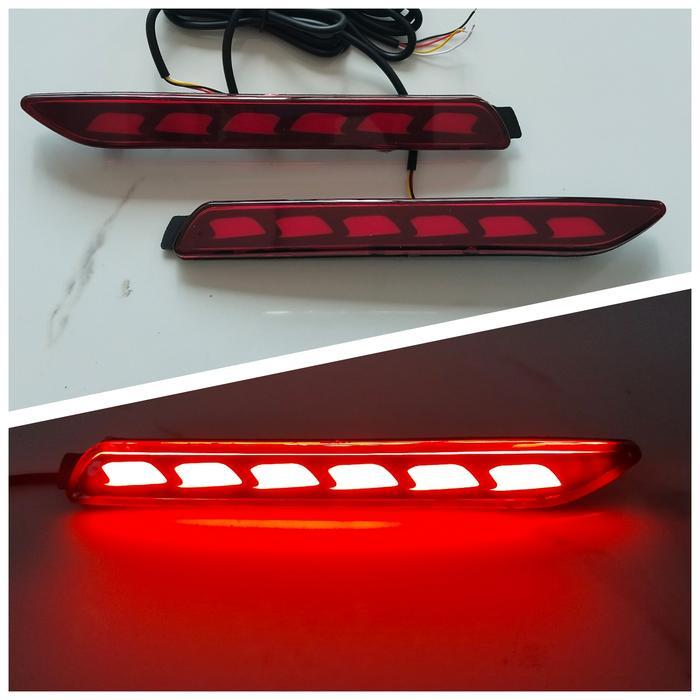 Reflektor Bumper Innova Lama / Mata Kucing Innova Lama