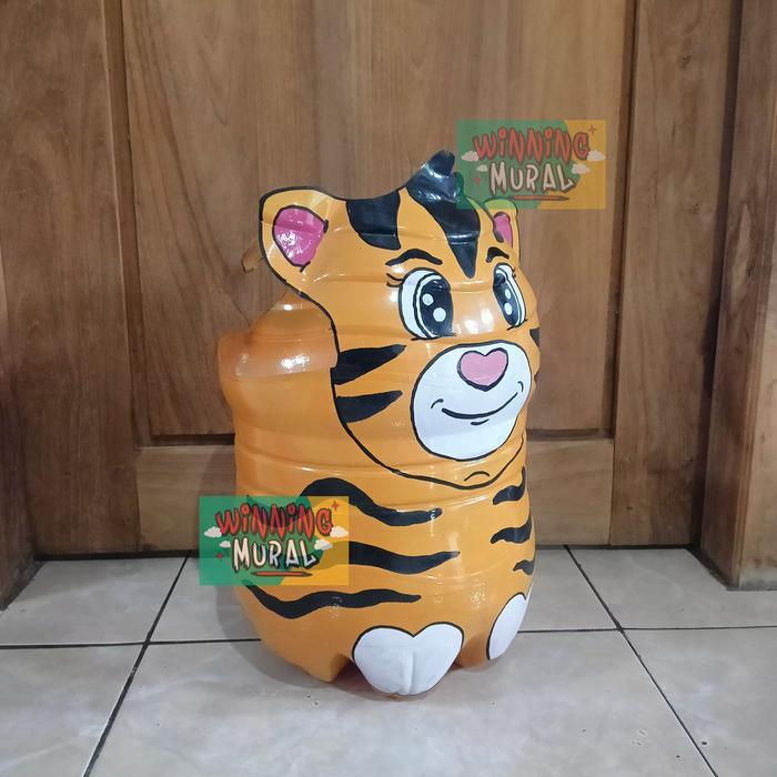 Pot Galon Le mineral/ Pot Bunga / Prakarya Pot botol bekas / pot botol plastik / Pot Hias Lucu ,