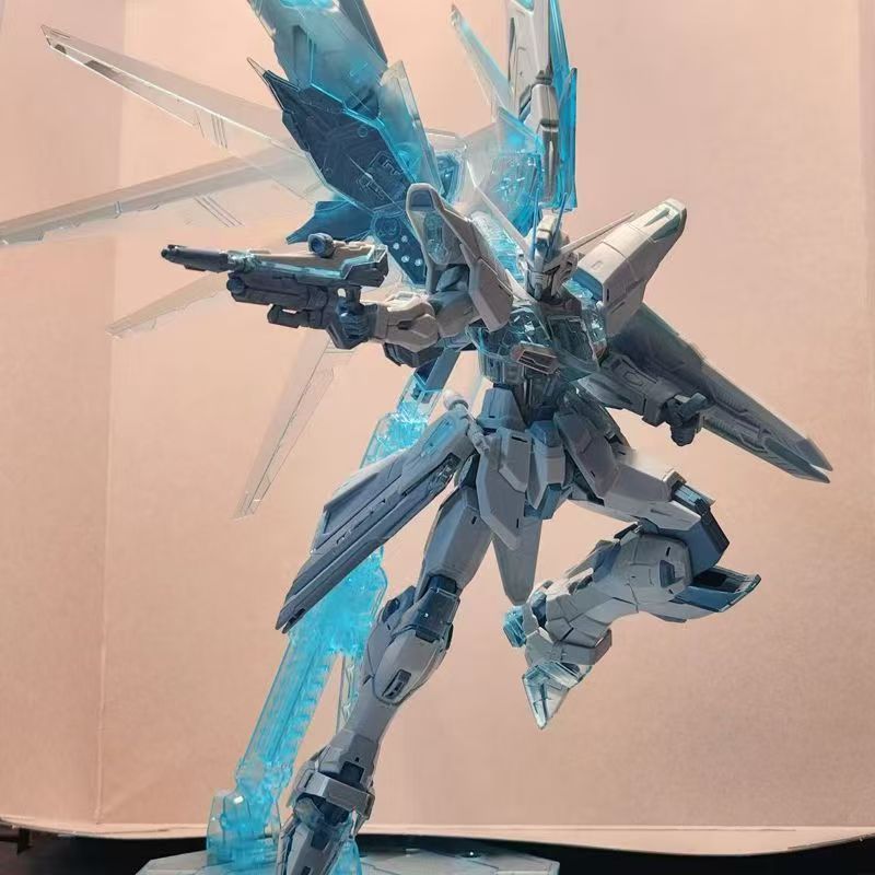 New productDABAN MG 1/100 Freedom 2.0 6650 Transparent Blue Edition Assembly Model Kit Anime Figure