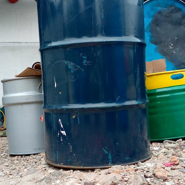 Premium Drum Besi Kapasitas 200 Liter/Tong Sampah/Drum Oli/Drum Murah/Drum Bakar Original