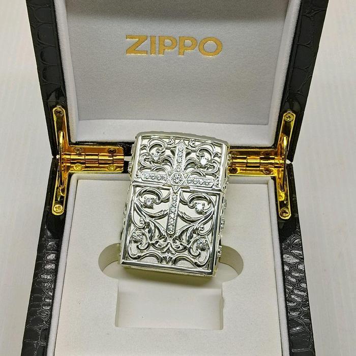 Zippo Jacket Cross Silver
