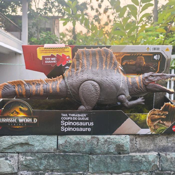 Jurassic world rebirth spinosaurus