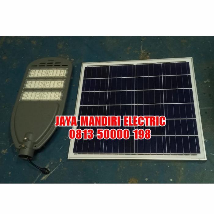 Lampu Jalan Tenaga Surya LED 60 Watt untuk Penerangan PJU Outdoor
