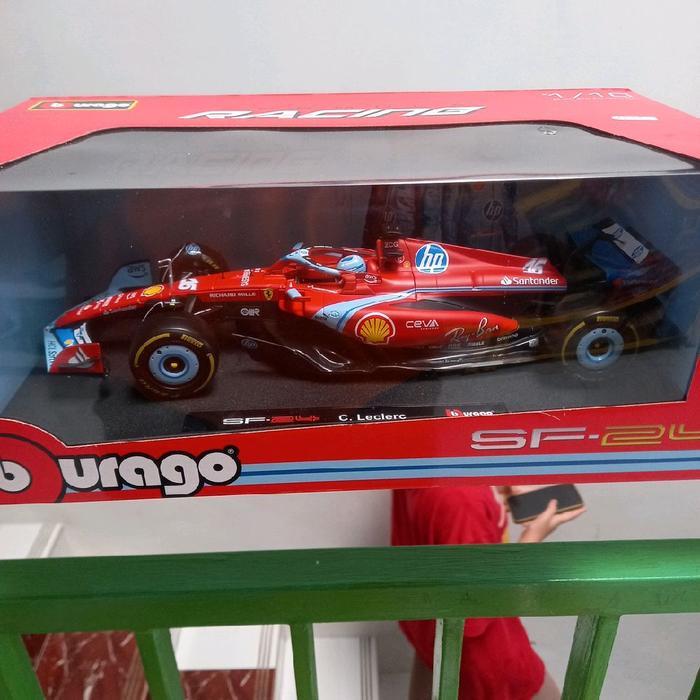 diecast miniatur mobil f1 formula 1 ferrari skala 1:18 original besi