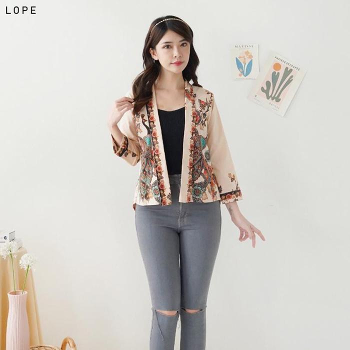 Outer Blazer Batik Wanita Lengan Panjang - Cream