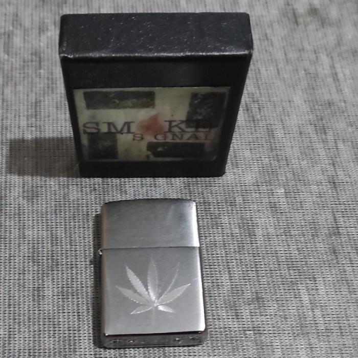 ZIPPO 29587 LEAF DESIGN ENGRAVE ORIGINAL