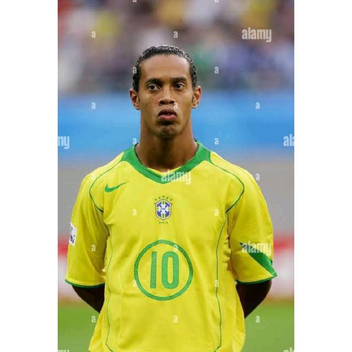 Jersey Brazil Cbf Home Reissue Player Issue 2004 Limited Edition Brasil Ronaldinho 10