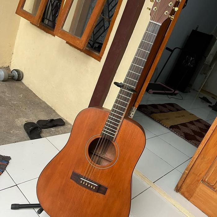 Gitar Solid Full Kayu Mahogani