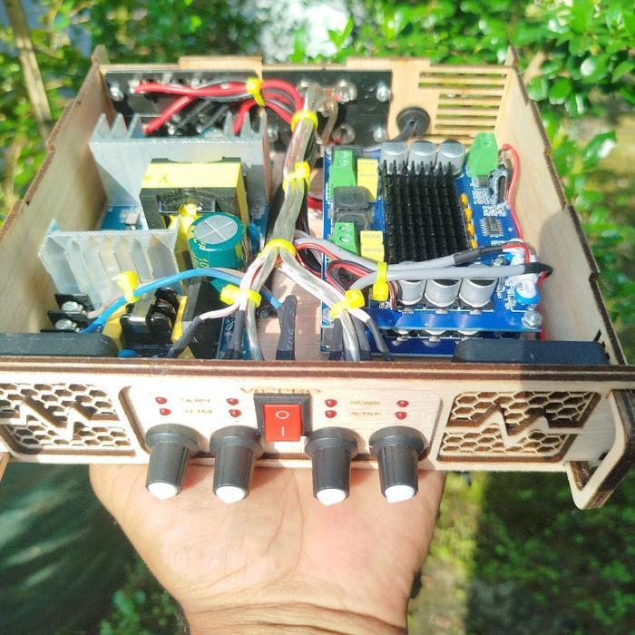 POWER AMPLIFIER ASHLEY VQ218 PRO VERSI MINI