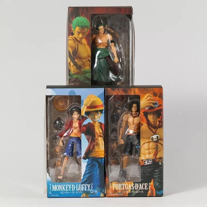 ACTION FIGURE ONE PIECE RORONOA ZORO SHF FIGURE