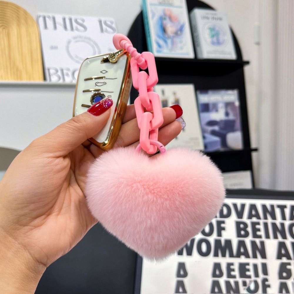 Cars Accessory Natural Fur Heart Charm Keychain Creative Soft Plush Toys Keychain Cute Silicone