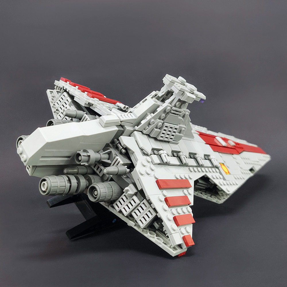 67106 JIESTAR High-tech Moc Venator Attack Cruiser Fighter Destroyer Brick Technical Model Building