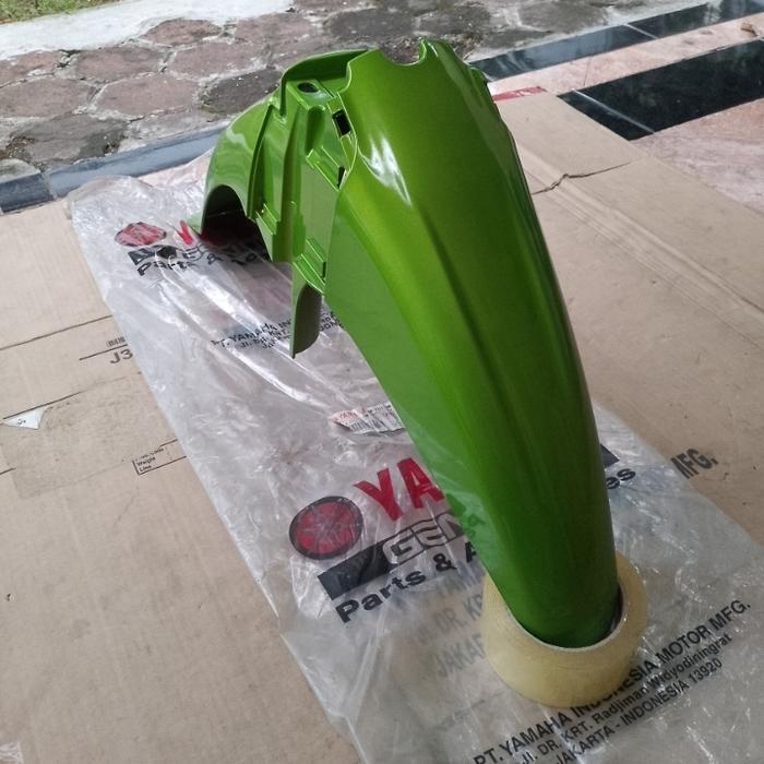 Spakbor Depan Motor Bebek Jupiter Z Warna Hijau Metalik Kode 5TP-F1511-00-P7