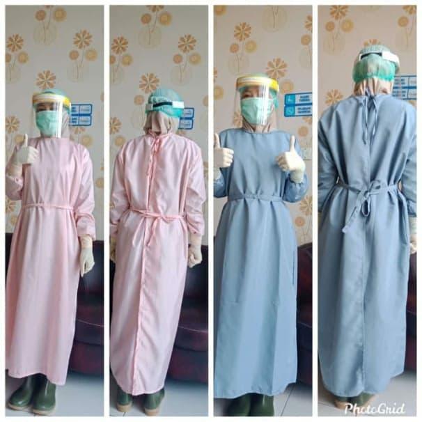Jubah operasi medis dengan tutup kepala, bahan katun oxford, warna biru muda, ukuran all size