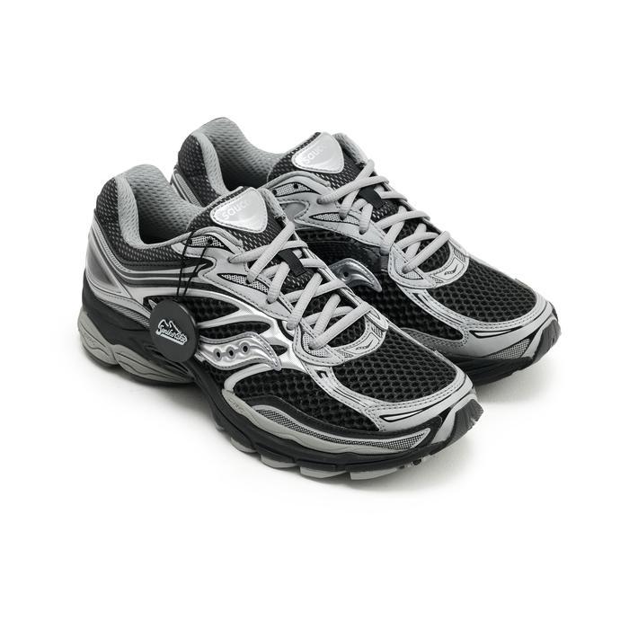 SAUCONY PROGRID OMNI 9 BLACK SILVER (100% AUTHENTIC)