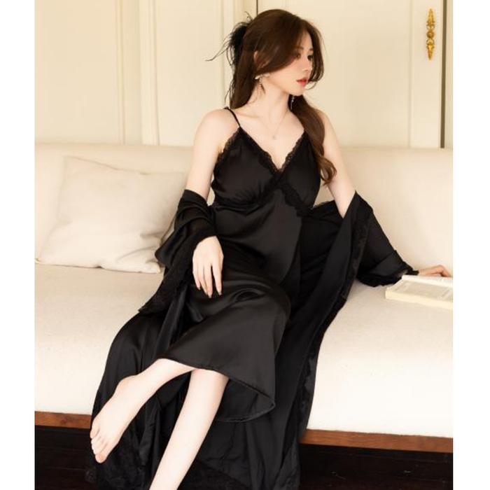 Set Kimono dan Lingerie 2 in 1 dengan Renda