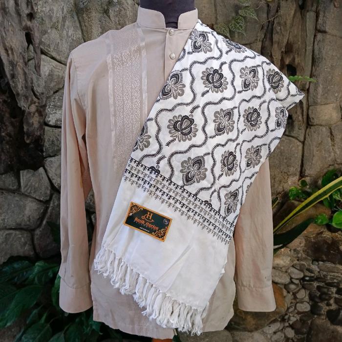 Sorban Habib Motif Kashmir Sorban Putih Sorban Habib Polos Batik Selendang Selendang Sorban Pria