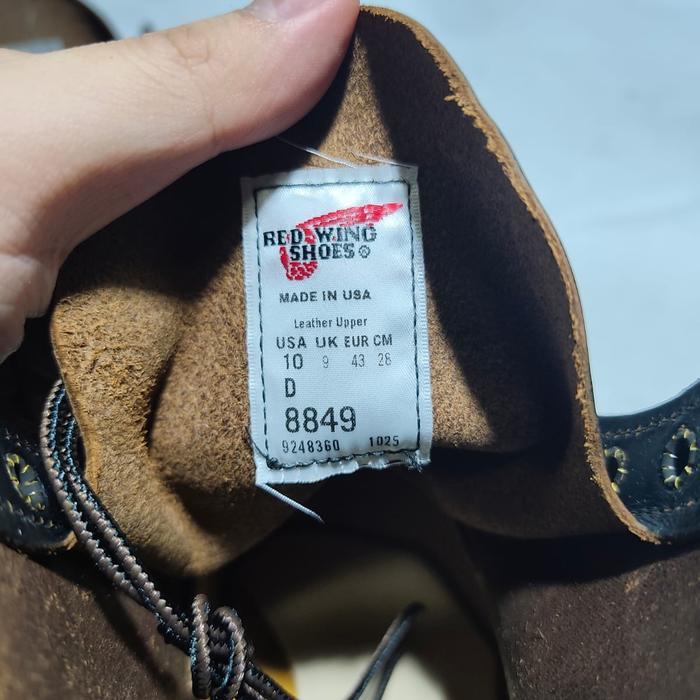 8849 CLASSIC MOC Sepatu Boot Kulit Hitam Model Klasik Moc Toe Ukuran 43 MOC MEN S 6-INCH BOOT IN Bla