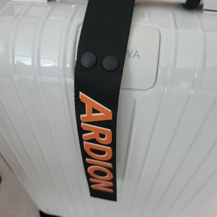 BISA COD TAG ME Custom Name Tag For Tennis Tag And Luggage (Koper)