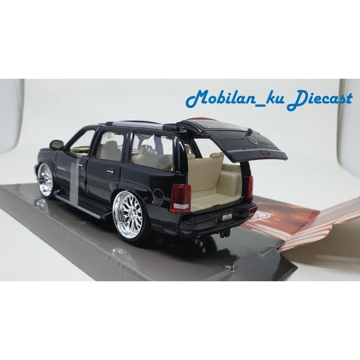 Bisa Gosend Diecast 2002 Cadillac Escalade Welly Hot Rider 1:24 Hitam