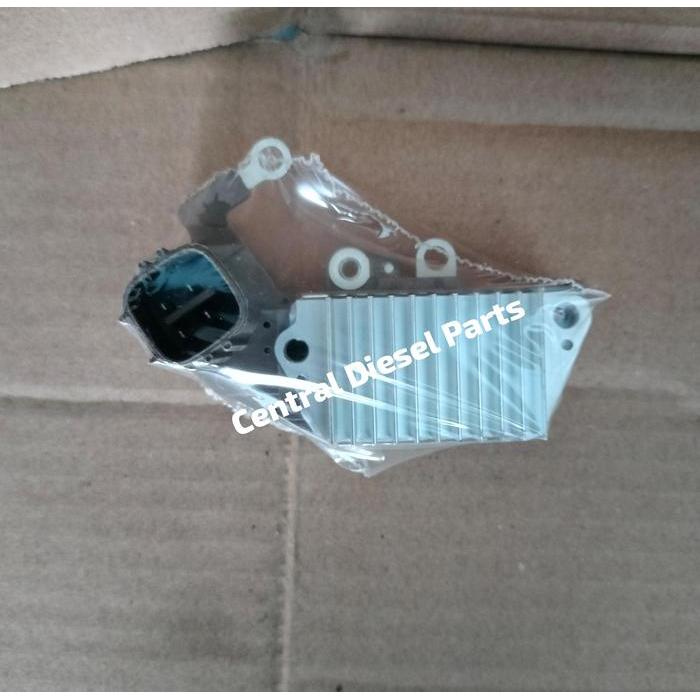 IC REGULATOR ALTERNATOR YANMAR 126000-3910 24V OK.