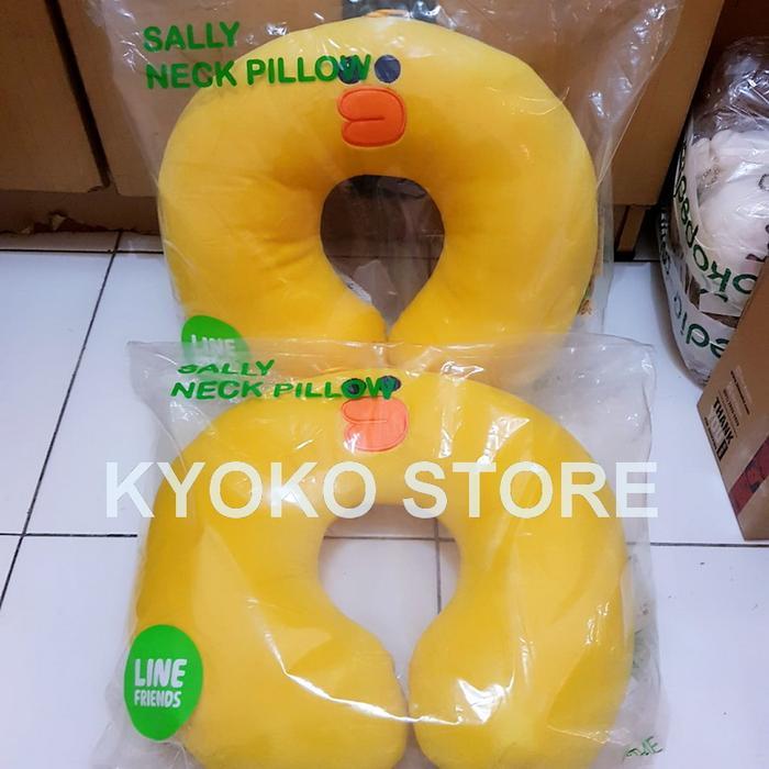 Boneka Bantal Line Sally Cushion LINE FRIENDS