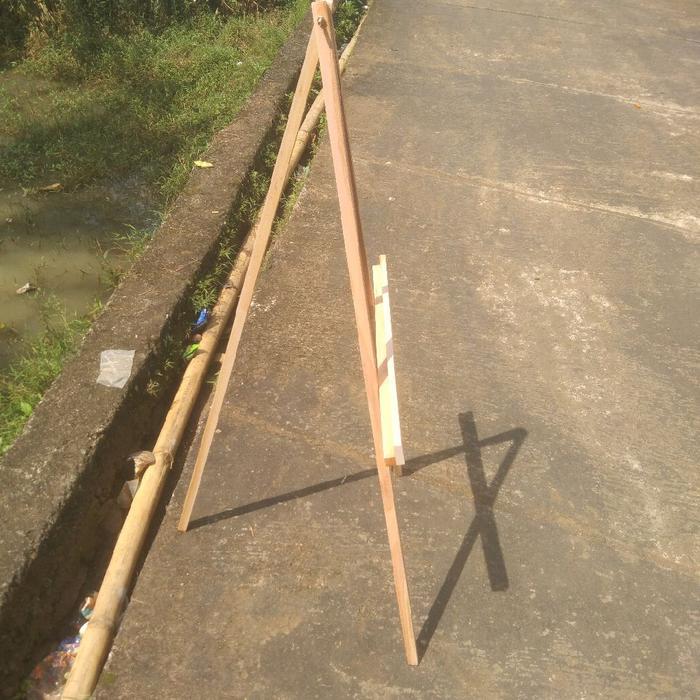Premium Easel Tripod Stand Pigura Stand Poto Weding Penyangga Kanvas Lukis Kayu Stationery Original
