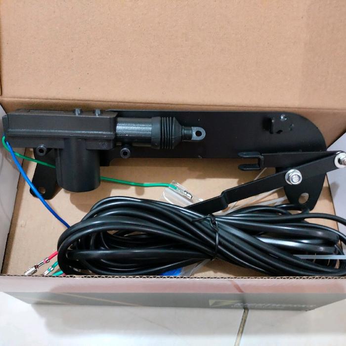 Ada Stok Rear Door lock Hilux Revo 2016 Central lock Hilux Revo 2016 - Up