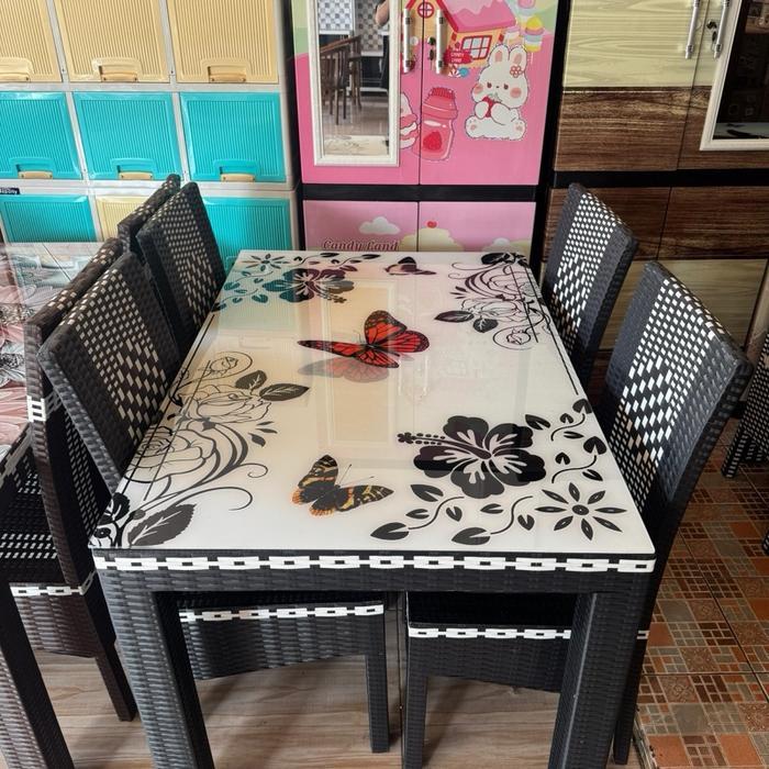 MEJA MAKAN ROTAN SINTETIS 4 KURSI