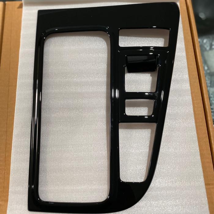 Panel Black Piano Shift Knop Toyota Voxy 90 2022