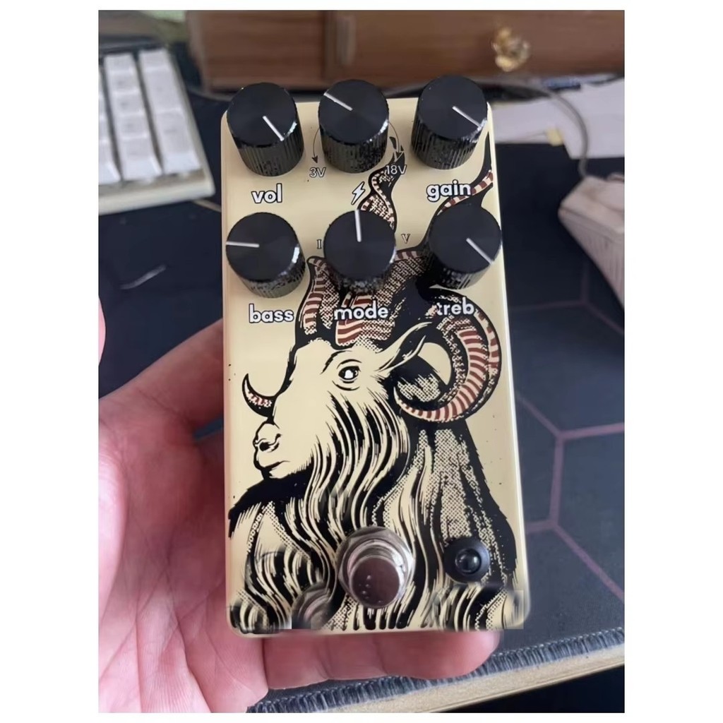 Fuzz Fuzz Guitar effects Guitar pedal effects guitar pedal guitar pedal electric guitar