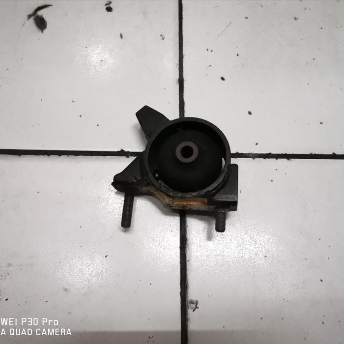 ENGINE MONTING TOYOTA COROLLA TWINCAM EE 90 ORIGINAL OK.