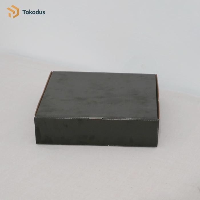 [Harga 100 Pcs] Dus Pizza Hitam Polos Dus Packing Uk 20 X 20 X 5 Cm Diskon Sale