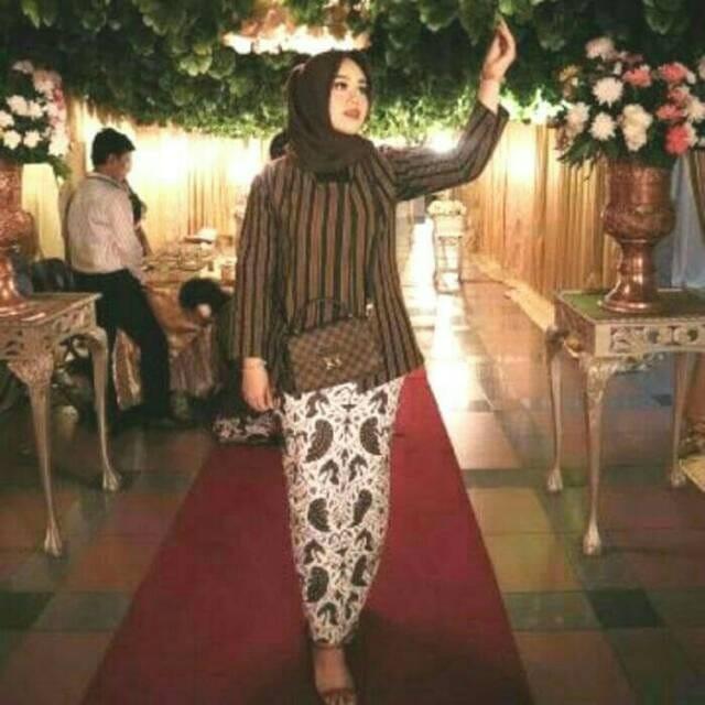 ASLI SETELAN PAKAIAN AJAWA BAJU LURIK KEBAYA MODERN ROK JARIT WANITA READY STOCK