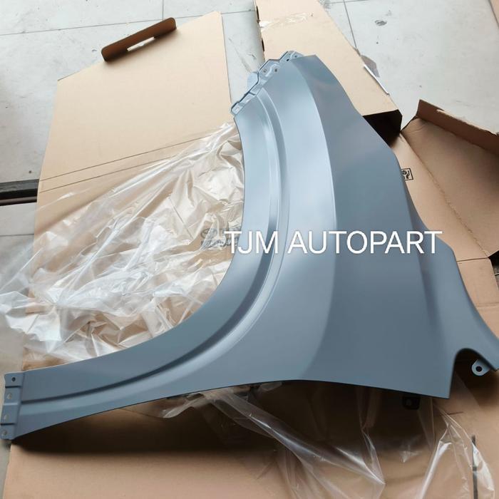 Fender Spakbor Innova Zenix original