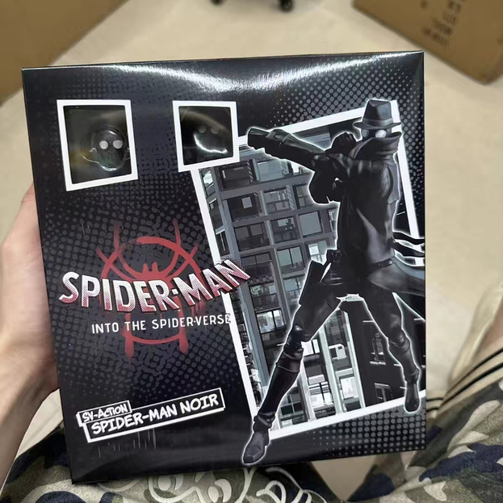 [] KO Spider-Man: Into The Spider-Verse Nicolas Cage Spider-Man Noir Anime Action Figures