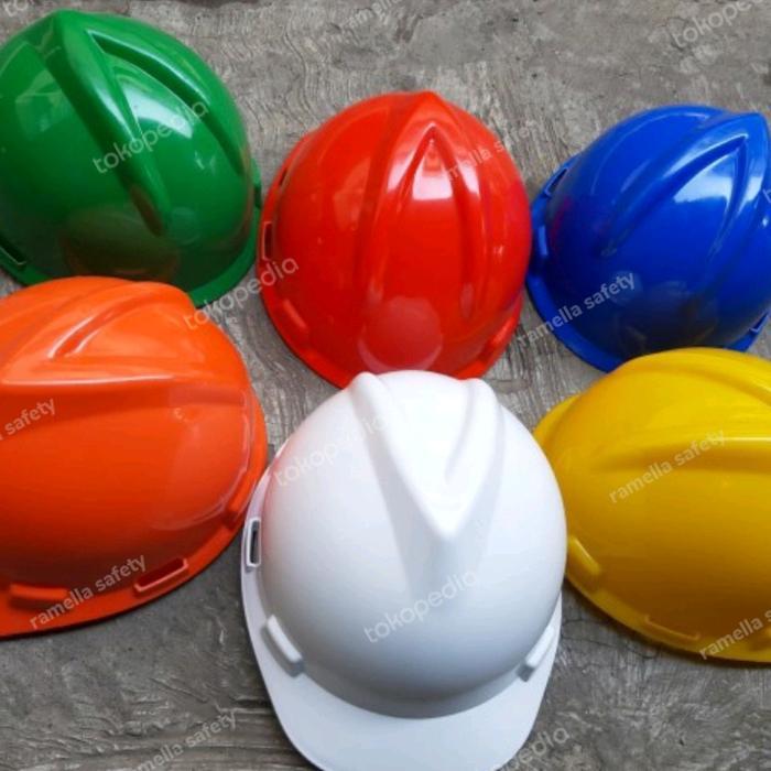 helm safety proyek AAA
