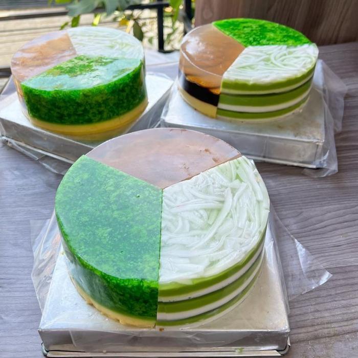 PROMO! Pudding mix 3 rasa dlm 1 loyang (puding regal, pandan kelapa, lumut)