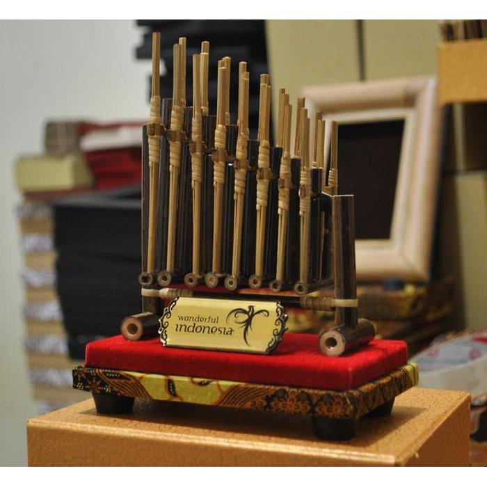 Miniatur Angklung Souevnir Angklung Plakat Seminar Terlaris