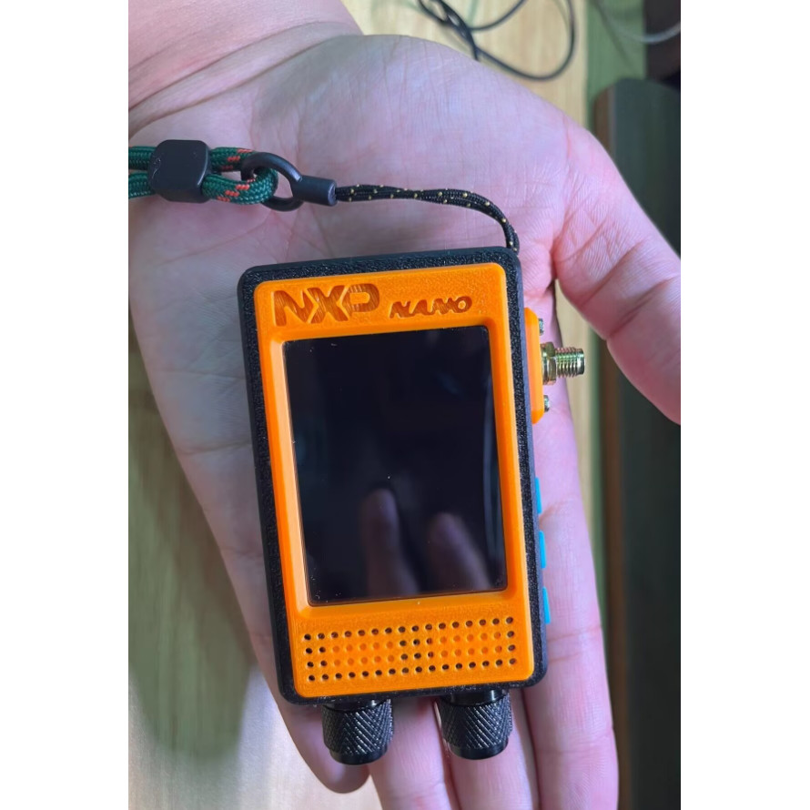 Mini Pocket TEF6686 ESP32 NXP-NANO Multiband Radio 2.4" IPS Touchscreen, 2000mAh EDC Portable